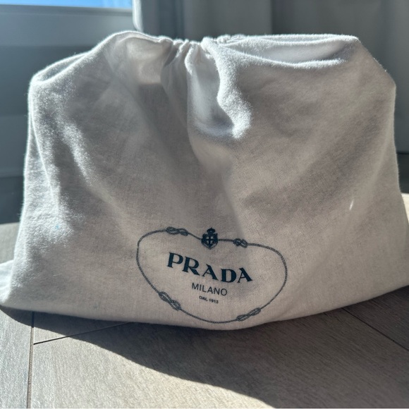 Prada Black Vitello Phenix Leather Hobo Bag 1BC032 - Picture 4 of 16